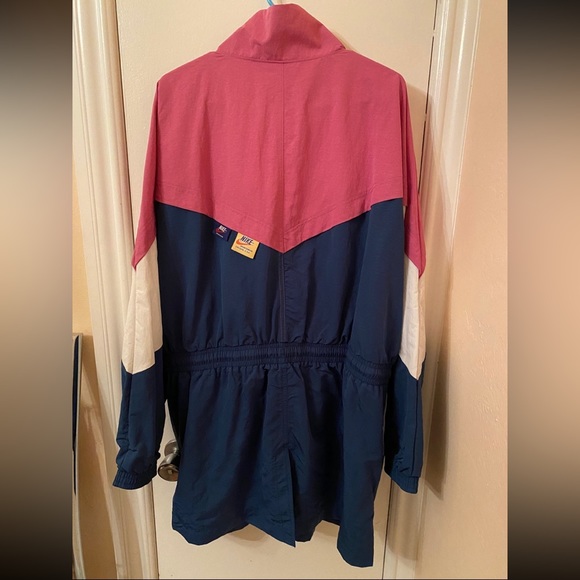 Nike women pink blue windbreaker jacket M - Picture 2 of 3
